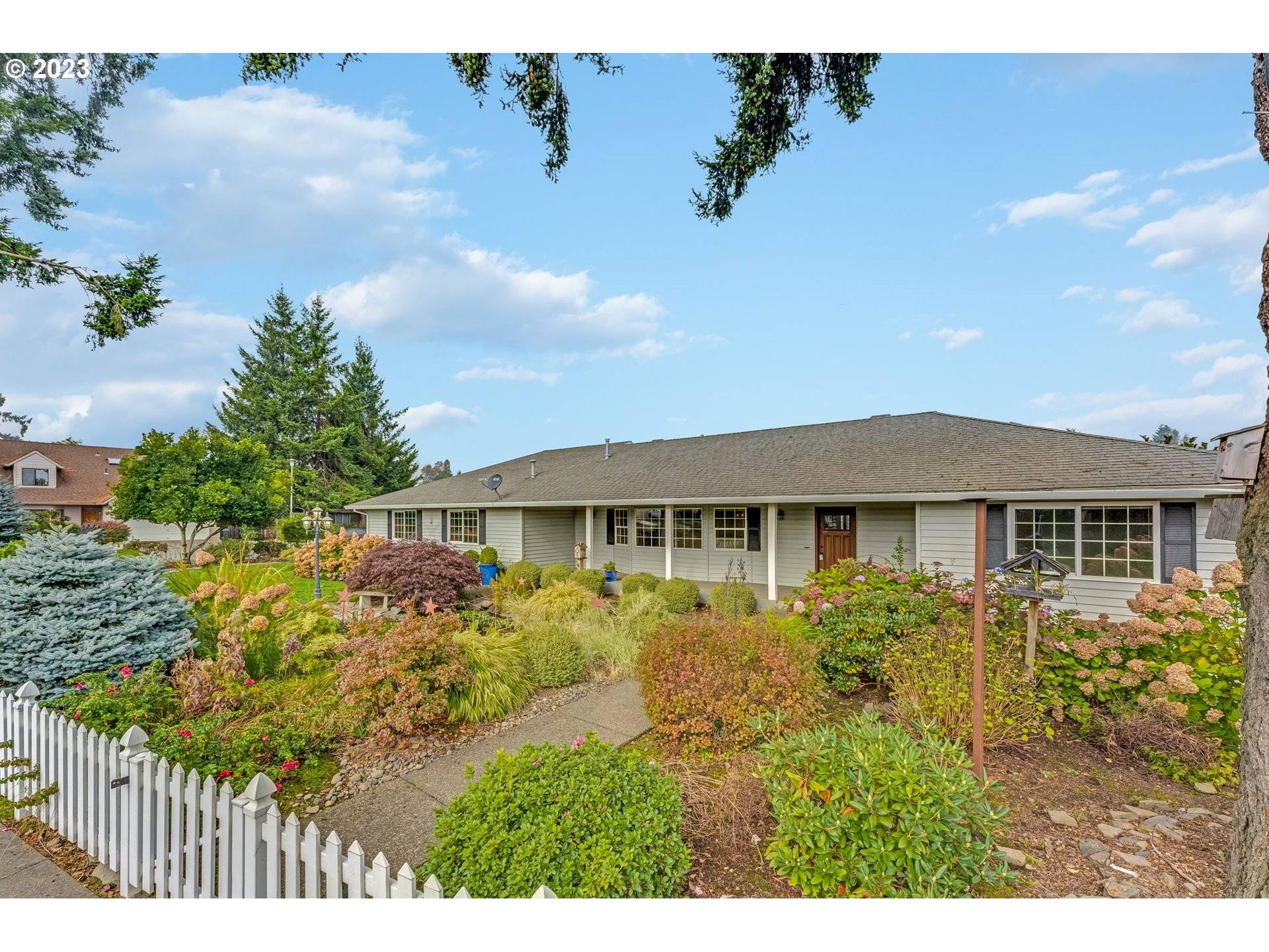 Canby, OR 97013,1740 N LAURELWOOD LOOP