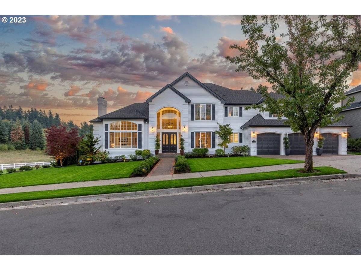 17312 BERGIS FARM DR, Lake Oswego, OR 97034