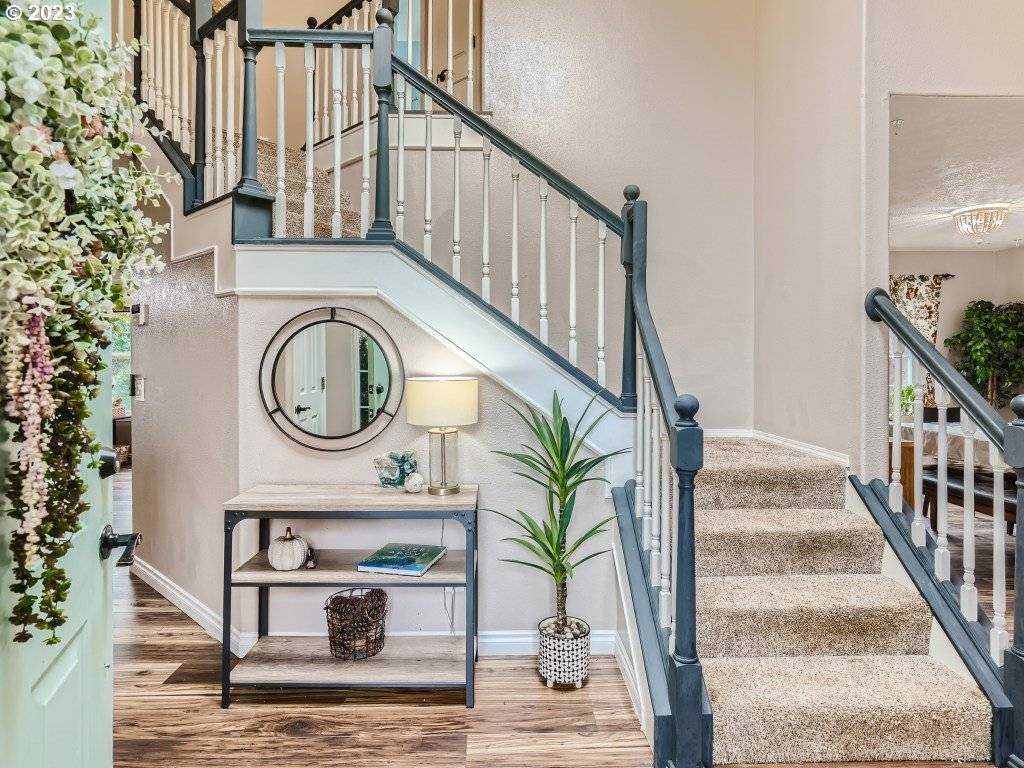 Salem, OR 97306,5897 FLAIRSTONE CT