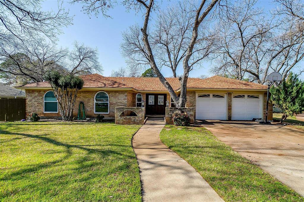 Arlington, TX 76015,1910 Fox Hill Court