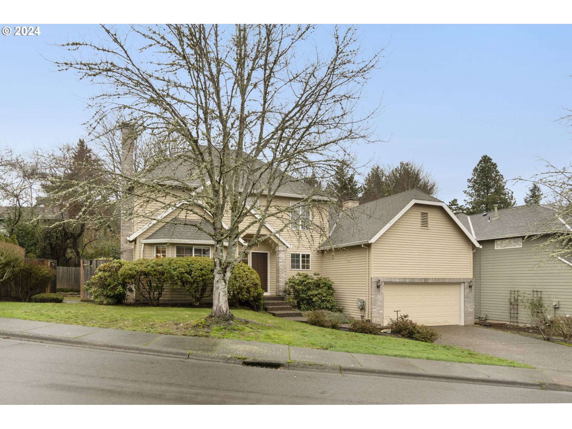 Portland, OR 97229,10771 NW HARDING CT