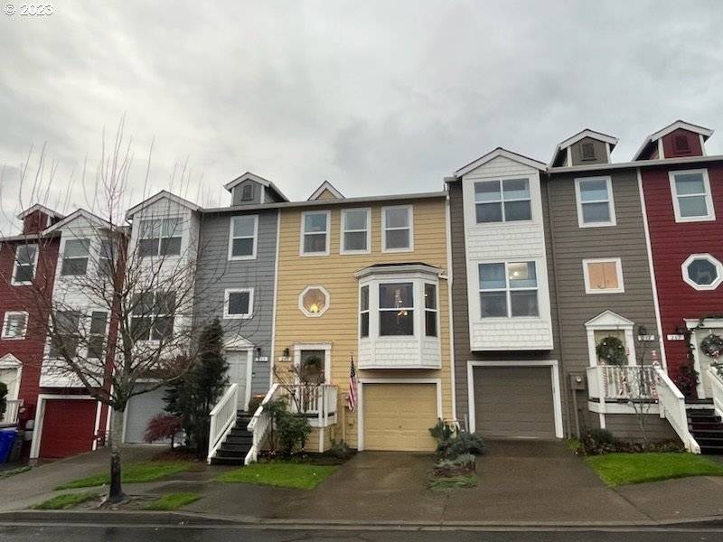 Gresham, OR 97030,249 NW BATTAGLIA AVE
