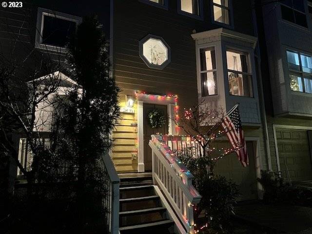 Gresham, OR 97030,249 NW BATTAGLIA AVE