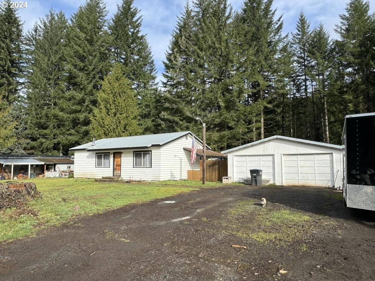 Blodgett, OR 97326,294 BENNETT LN