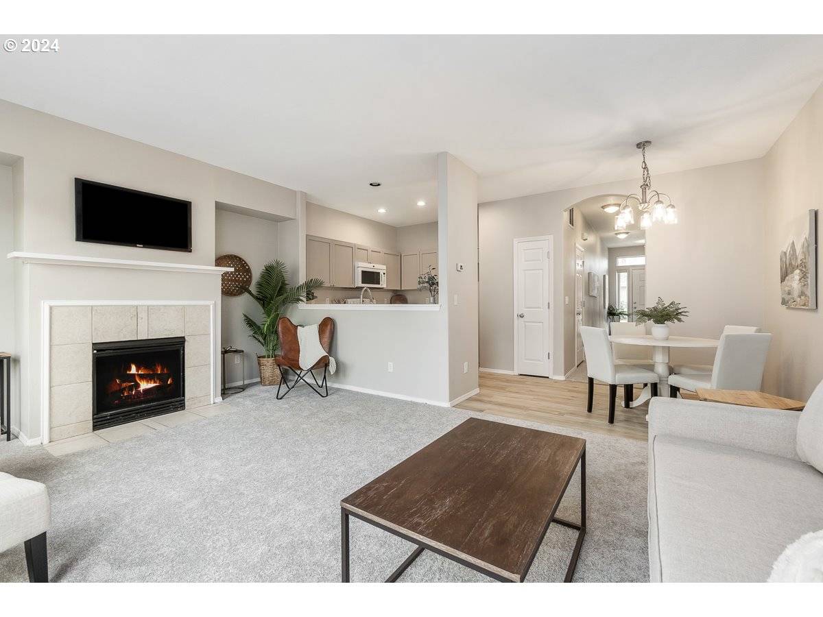 6273 SW 208TH TER, Beaverton, OR 97078