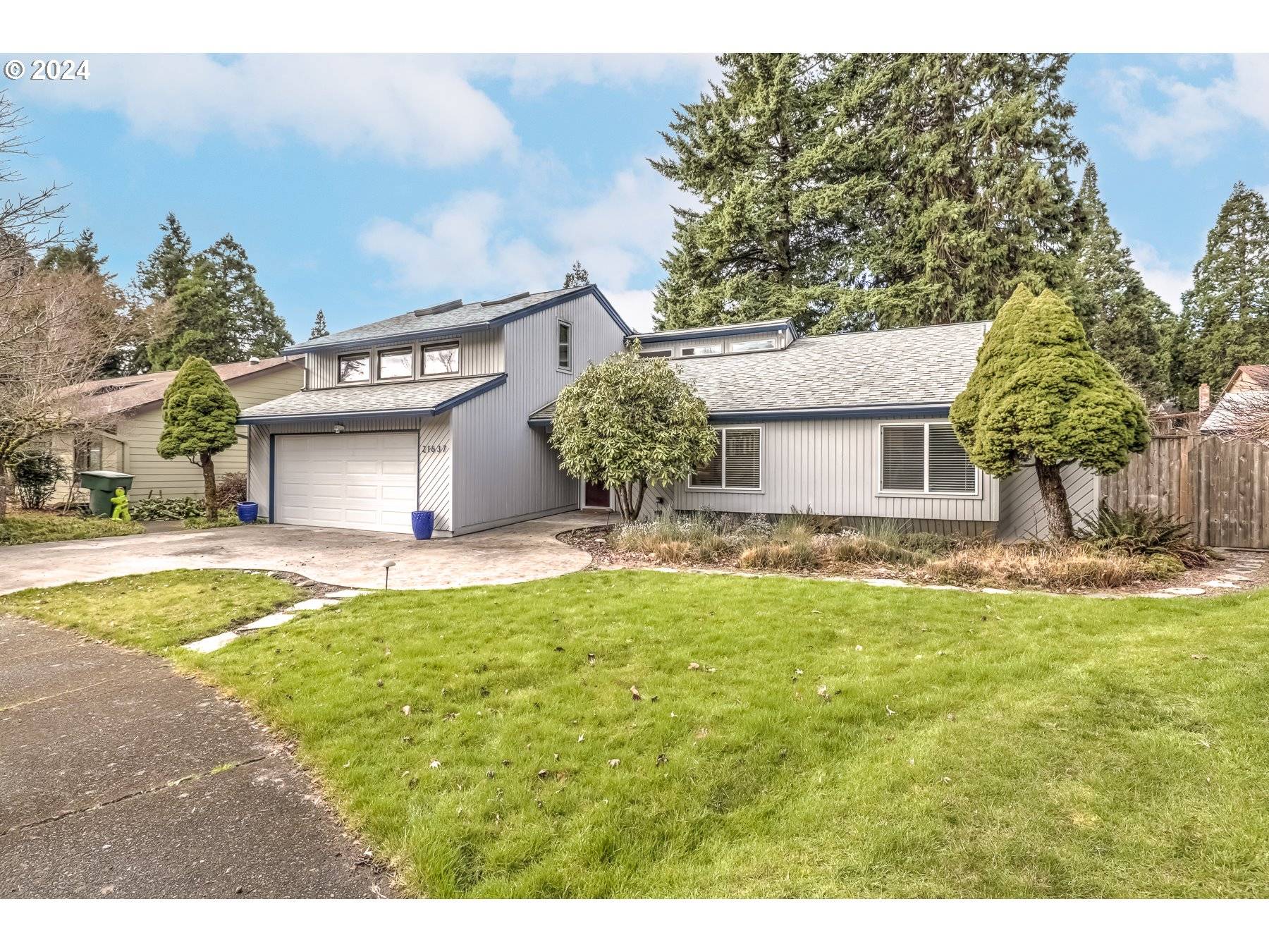 Tualatin, OR 97062,21637 SW DAKOTA CIR