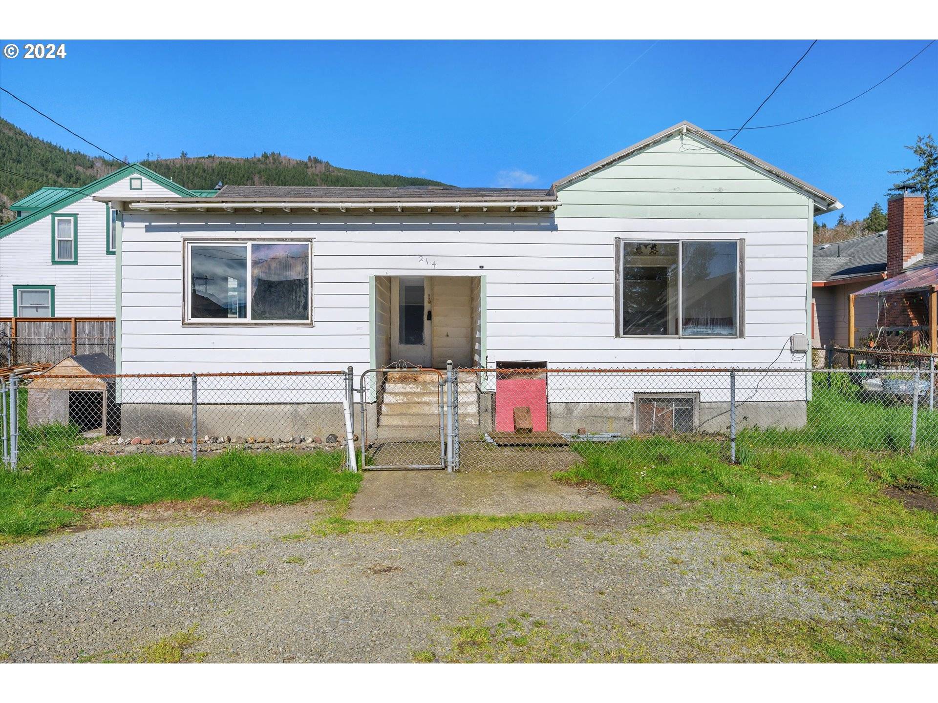 Garibaldi, OR 97118,214 BIRCH AVE