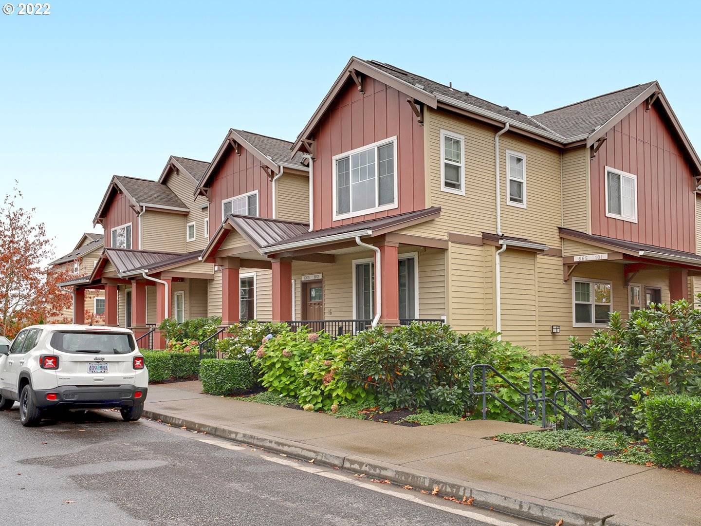 Portland, OR 97229,665 NW FALLING WATERS LN #103