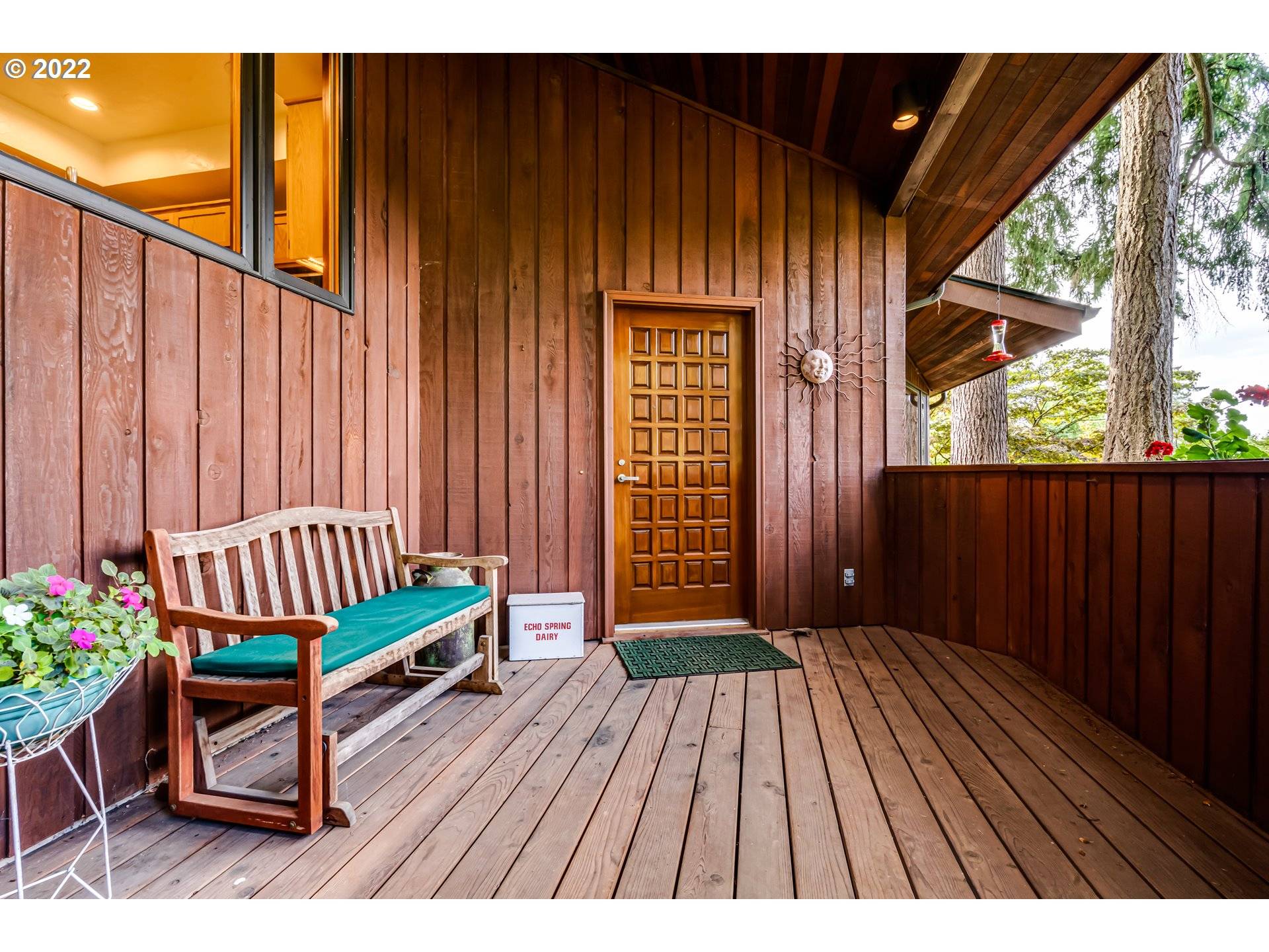 Eugene, OR 97405,1471 KERVON CT