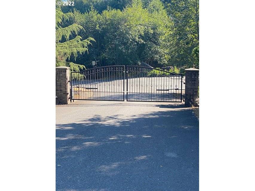 Amboy, WA 98601,350 MOHAWK LN