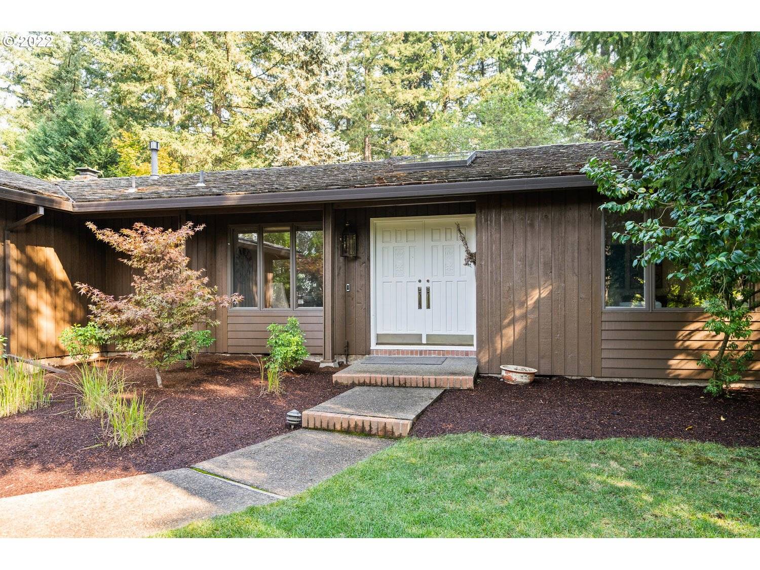 Lake Oswego, OR 97035,Address not disclosed