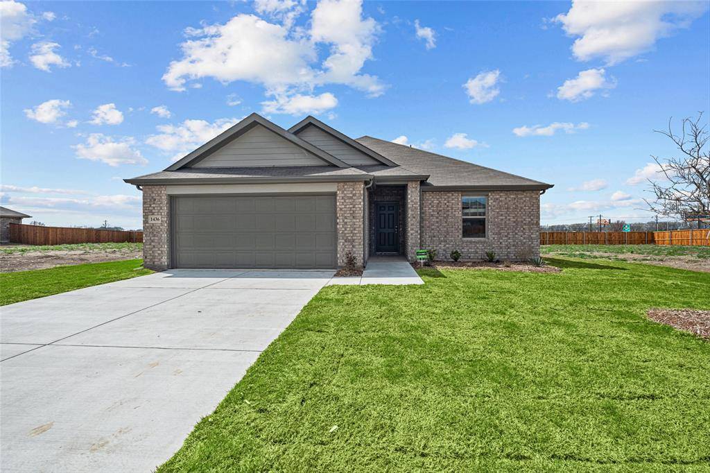 Van Alstyne, TX 75495,1436 Foxglove Park