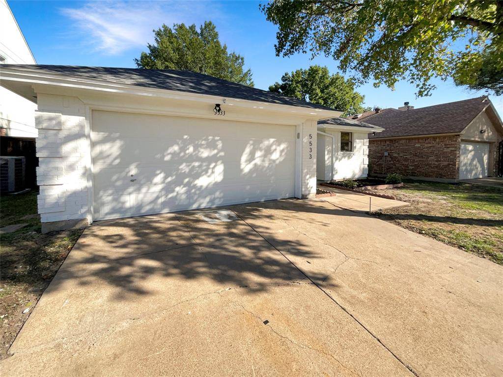 Arlington, TX 76018,5533 Silver Maple Drive