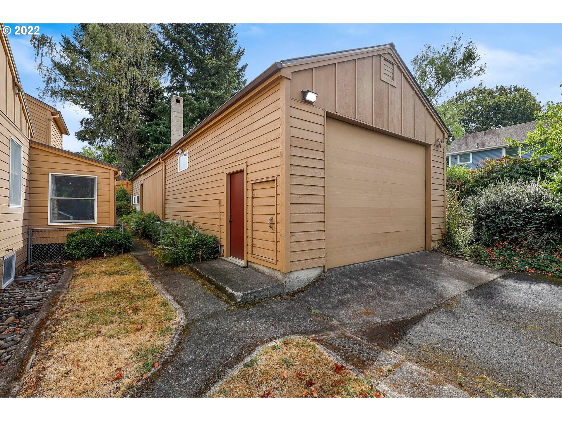 Portland, OR 97219,6802 SW 33RD PL