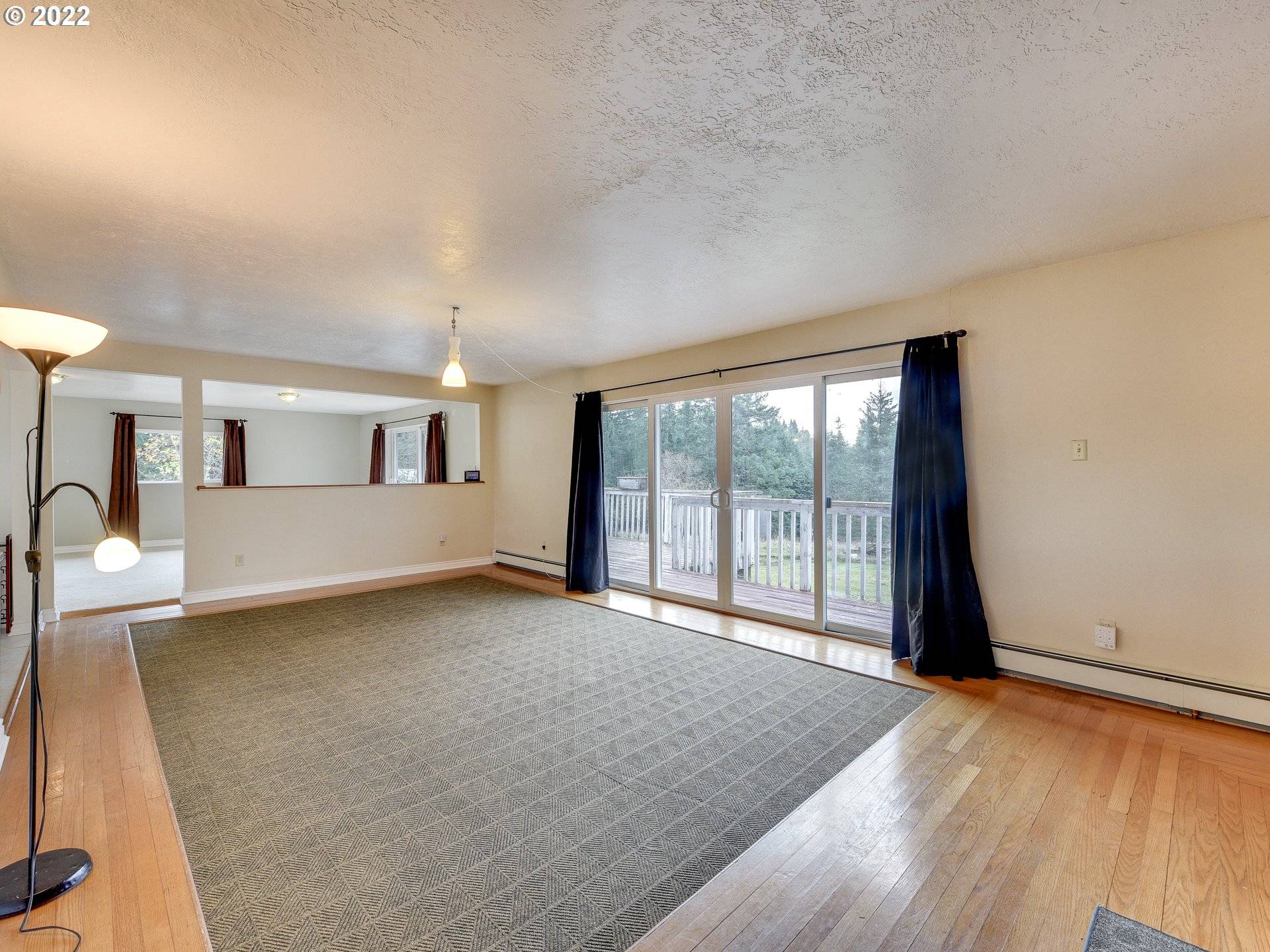 Corbett, OR 97019,43940 E LARCH MOUNTAIN RD