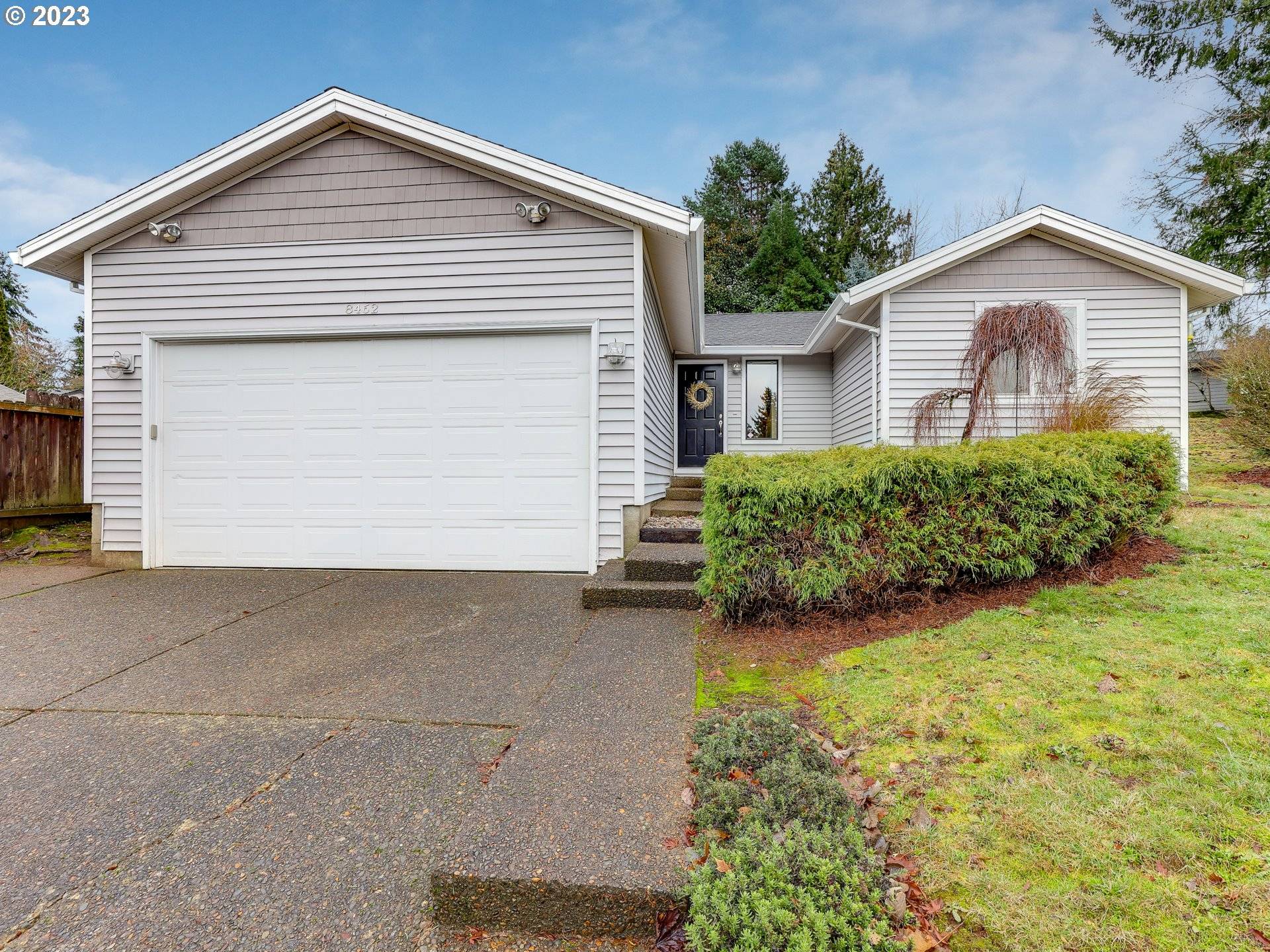 Tualatin, OR 97062,8462 SW UMATILLA ST