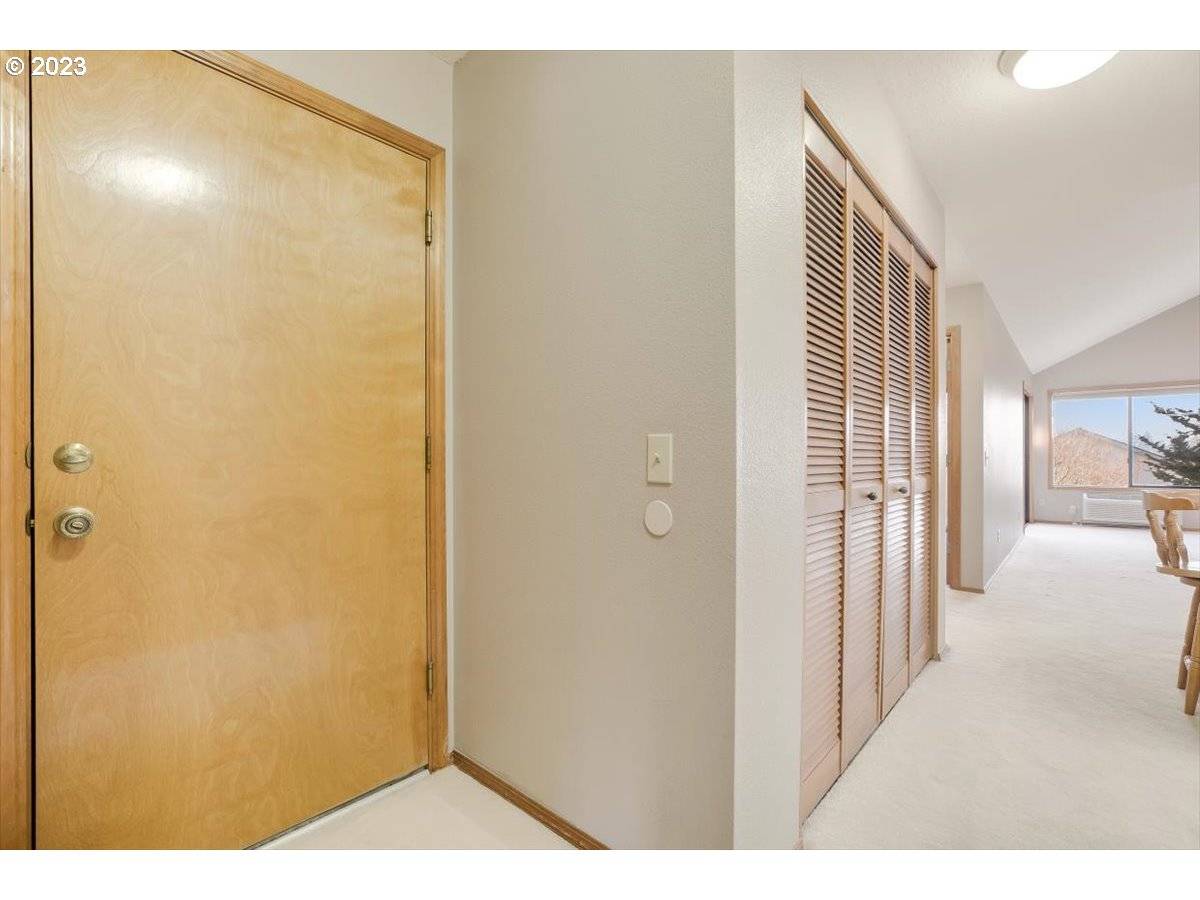 Tigard, OR 97224,16286 SW 130TH TER #62