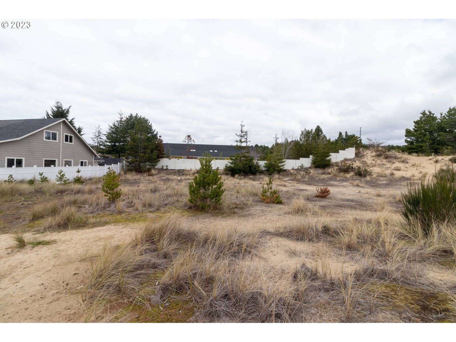 Florence, OR 97439,WILLOW CREST CT #00142