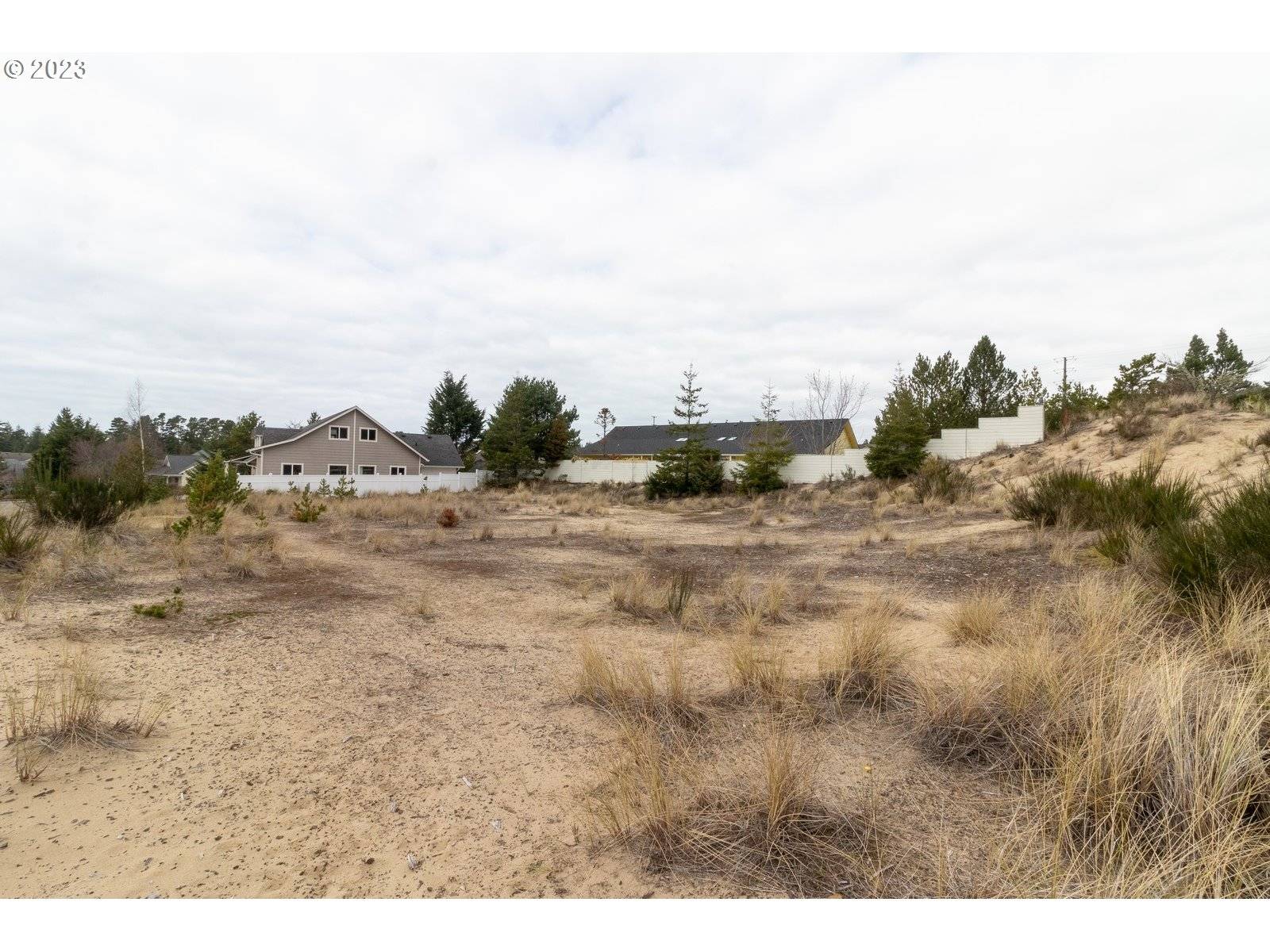 Florence, OR 97439,WILLOW CREST CT #00142
