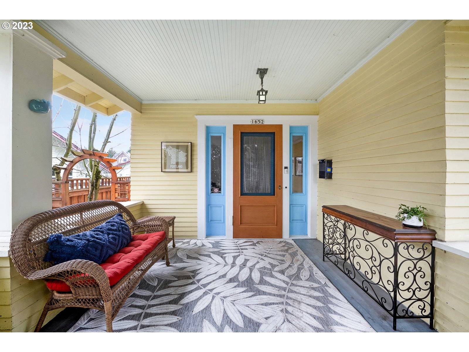 Portland, OR 97217,1652 N JARRETT ST