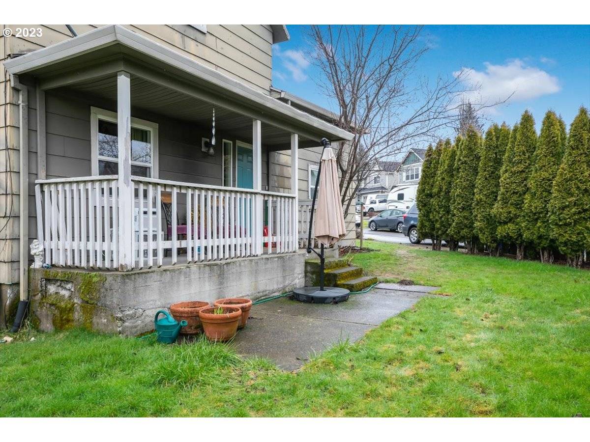 Oregon City, OR 97045,14261 HOLCOMB BLVD