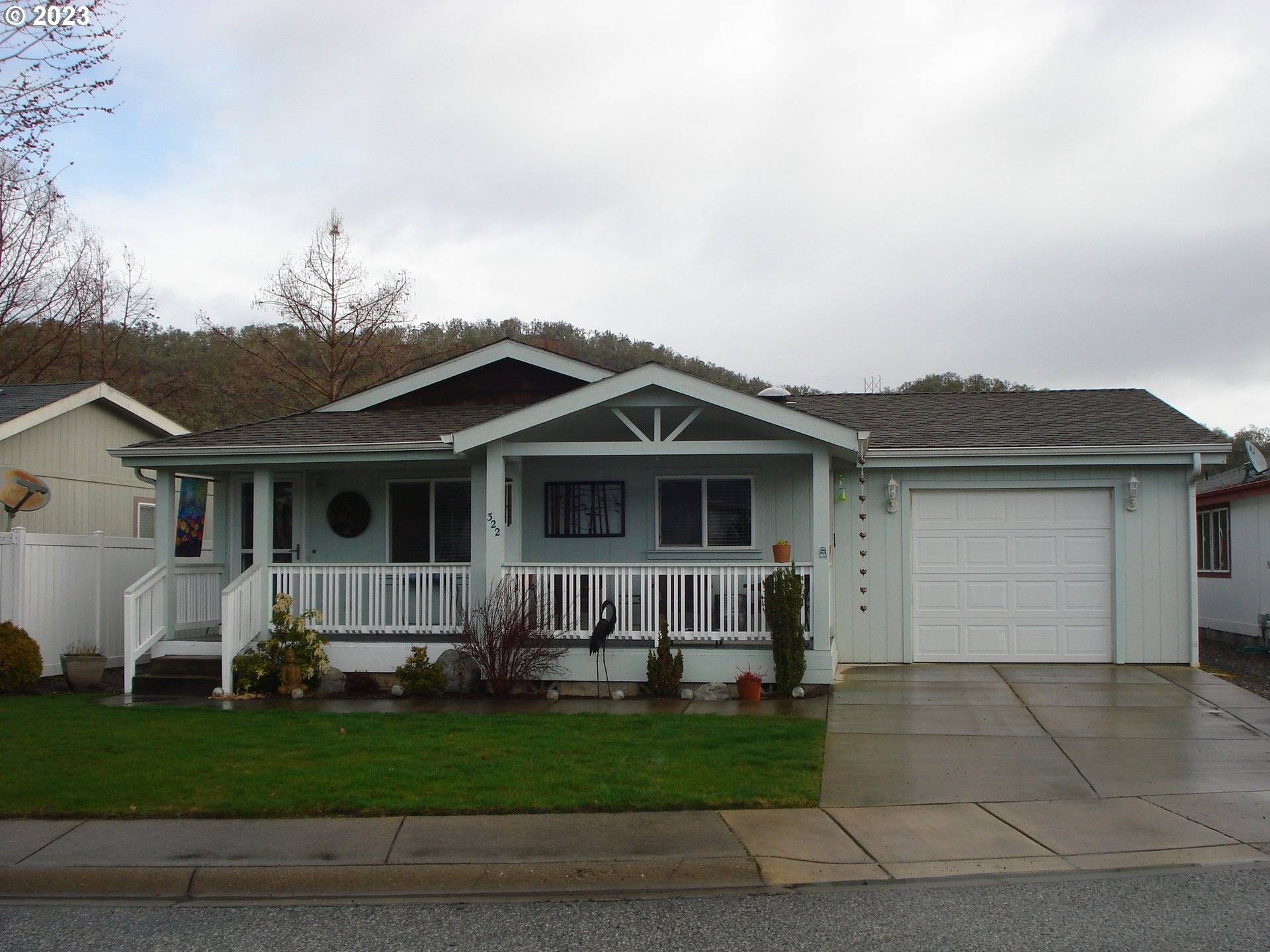Roseburg, OR 97471,322 JACOB HALE WAY