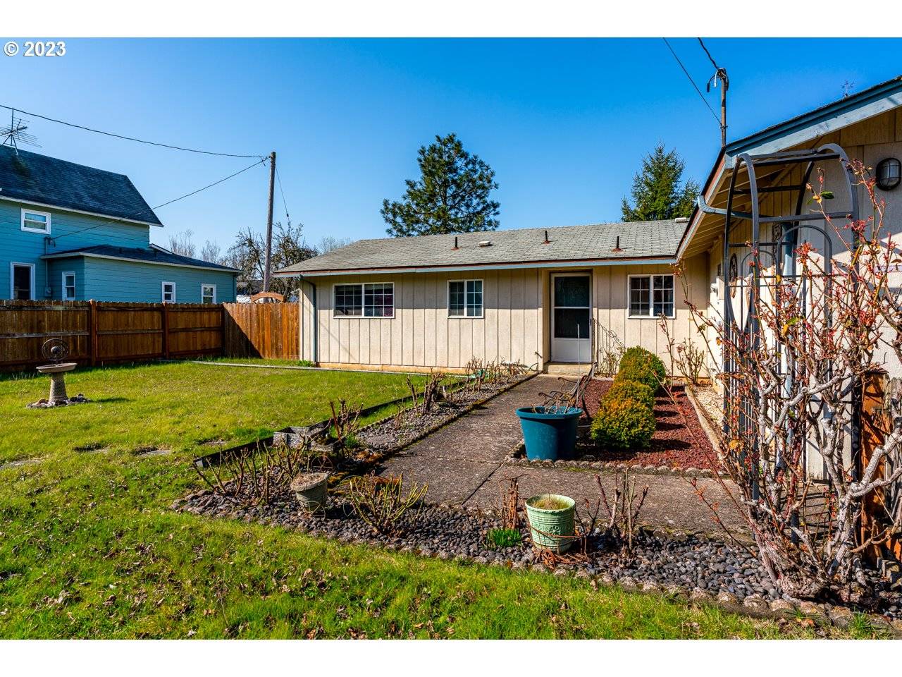 905 ASH ST, Brownsville, OR 97327