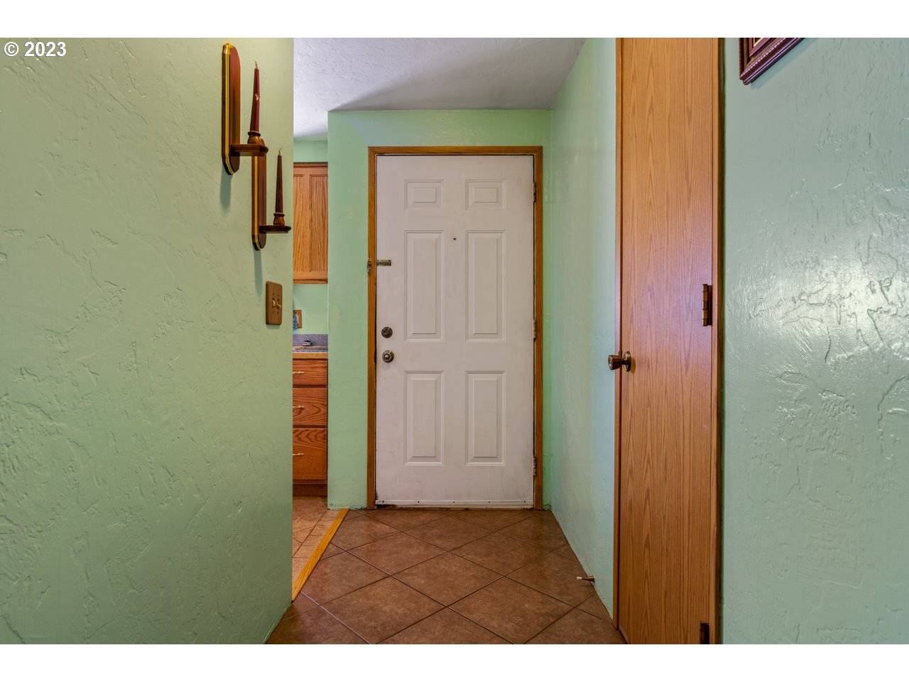 905 ASH ST, Brownsville, OR 97327