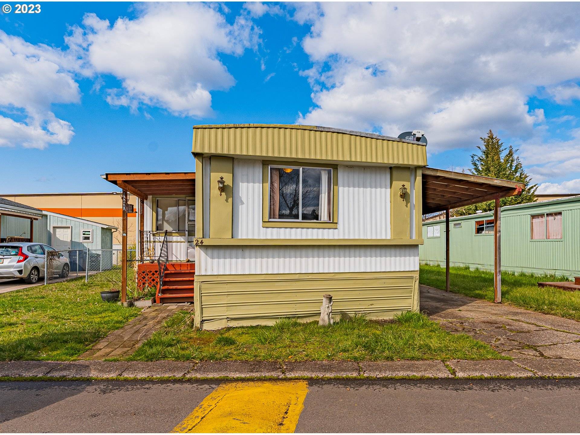 1415 S BERTELSEN RD #24, Eugene, OR 97402