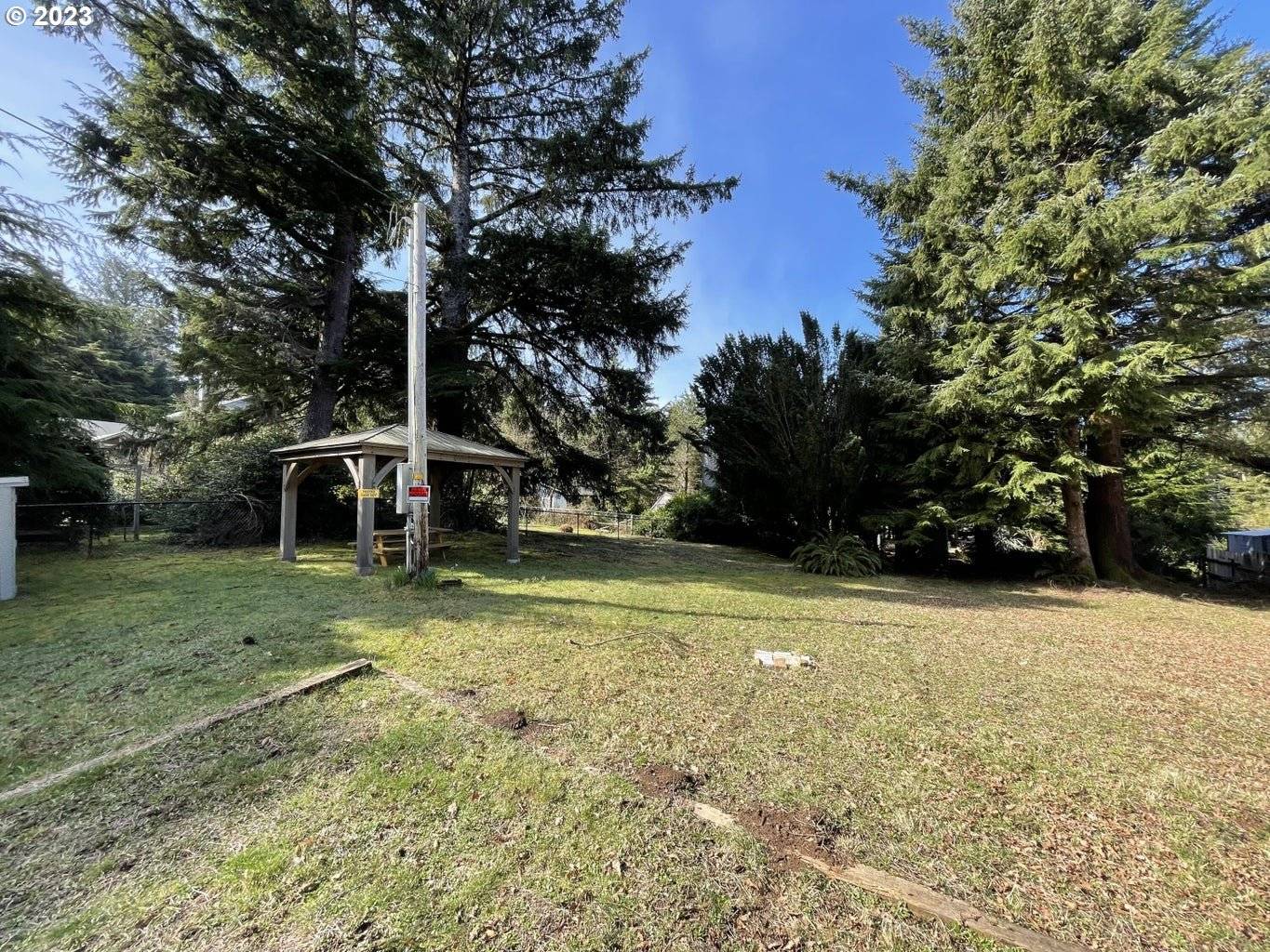 Cape Meares, OR 97141,5850 9TH ST