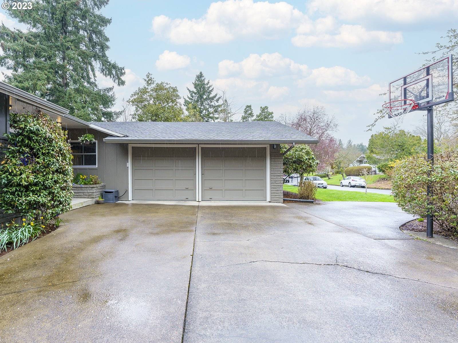 Portland, OR 97225,6851 SW RALEIGHWOOD WAY