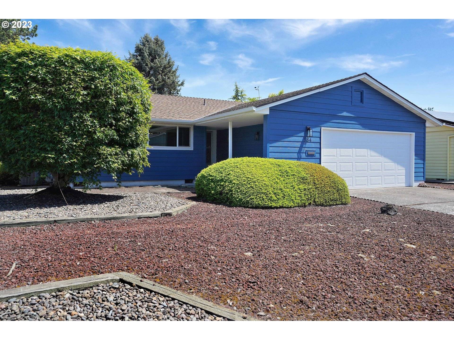 Woodburn, OR 97071,584 S COLUMBIA DR