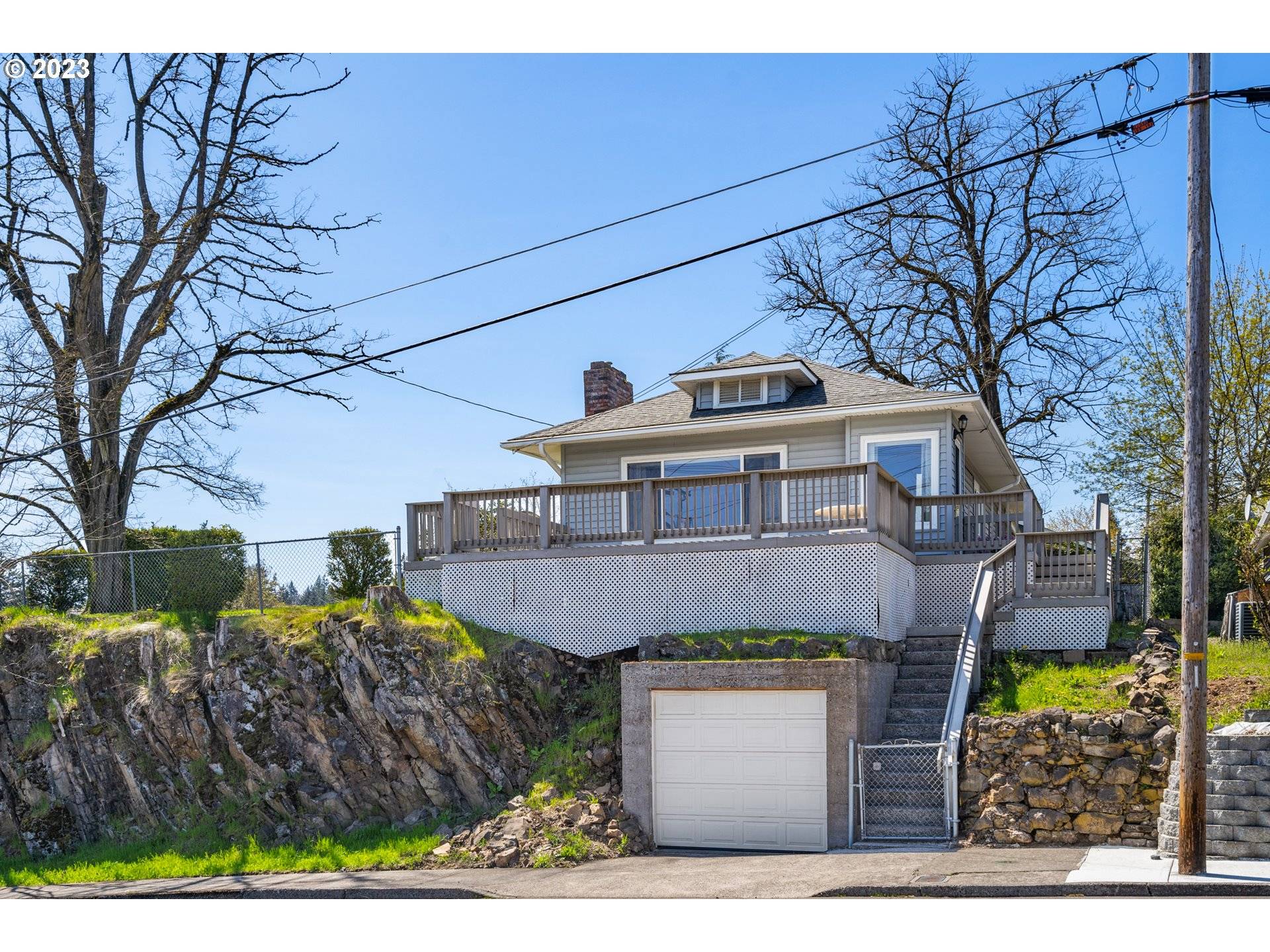 Camas, WA 98607,811 NW DRAKE ST