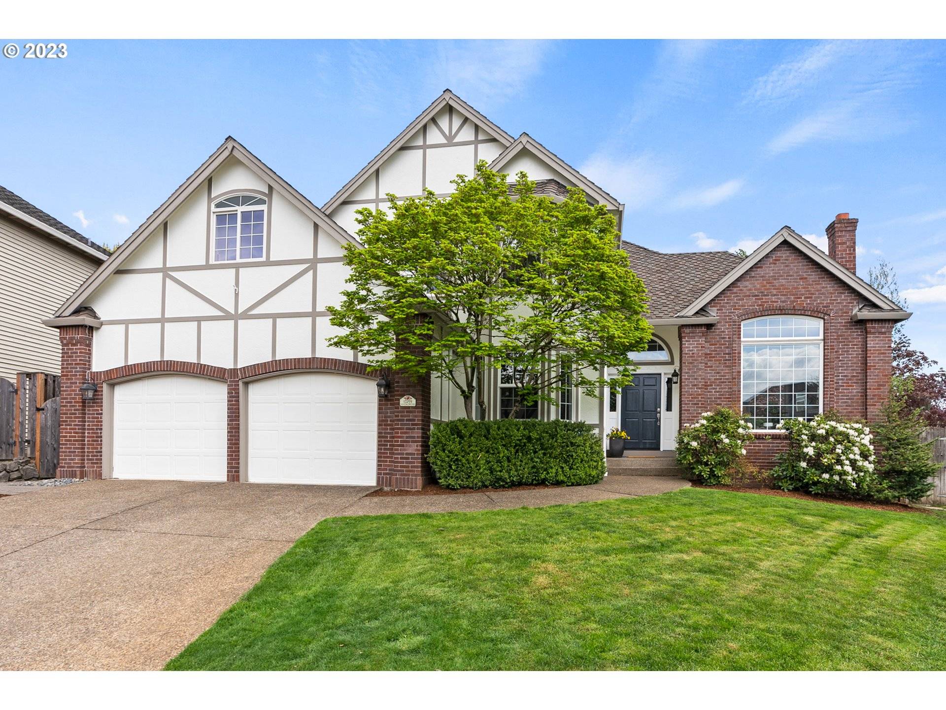 Lake Oswego, OR 97035,13259 Sandalwood CT