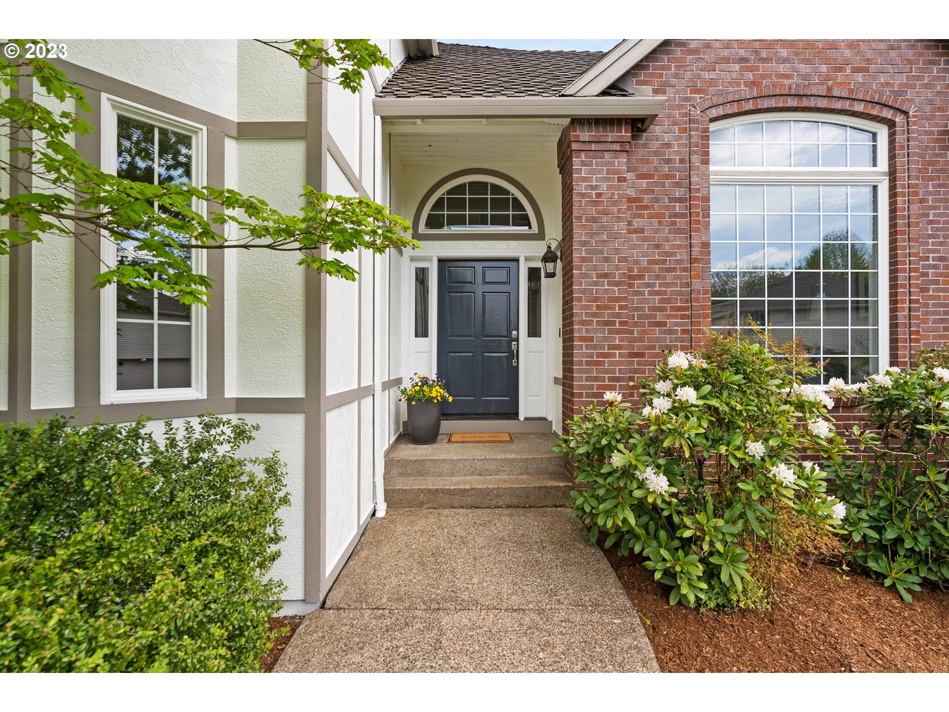 Lake Oswego, OR 97035,13259 Sandalwood CT