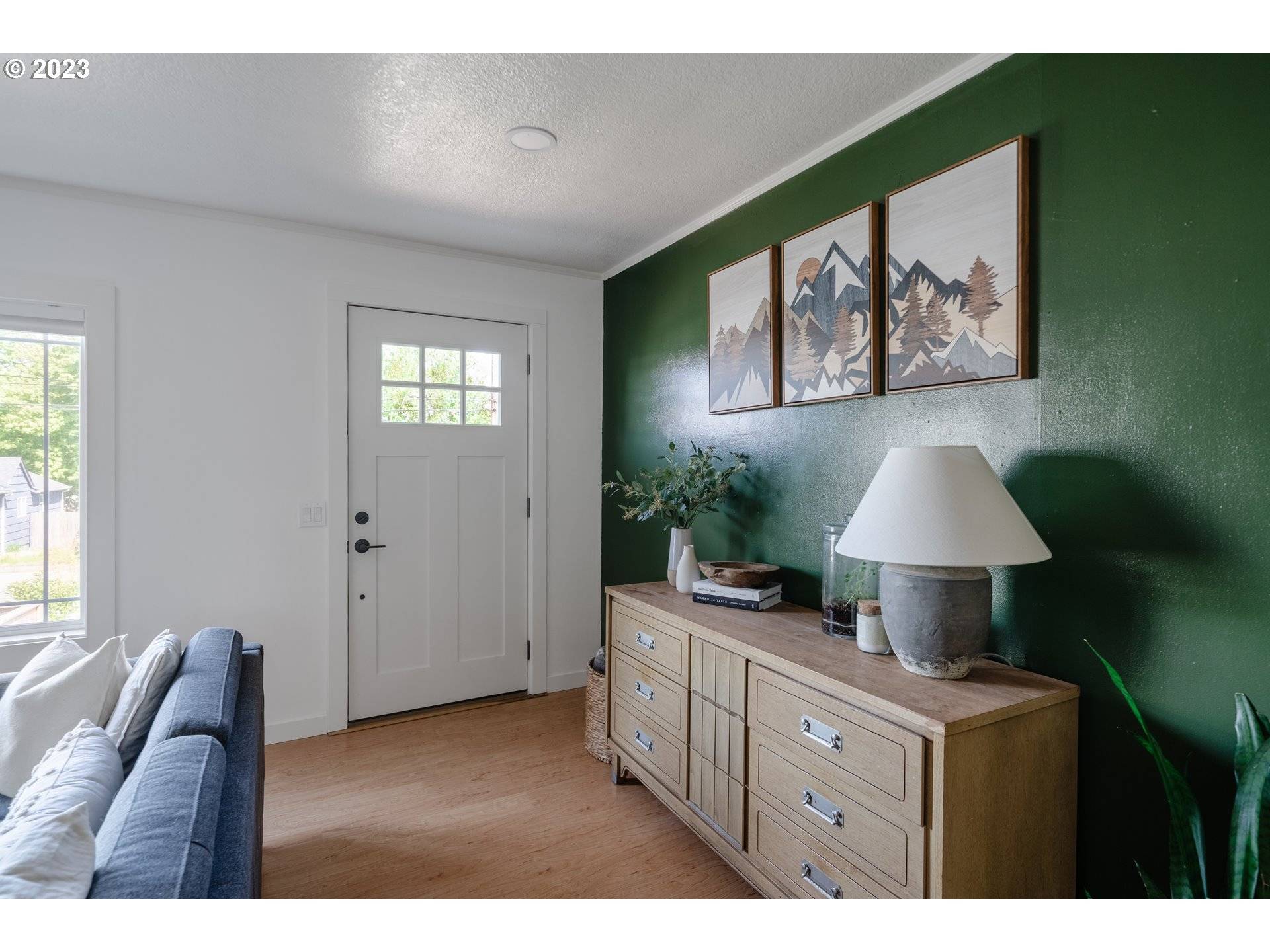 Gresham, OR 97030,209 NW NORMAN AVE