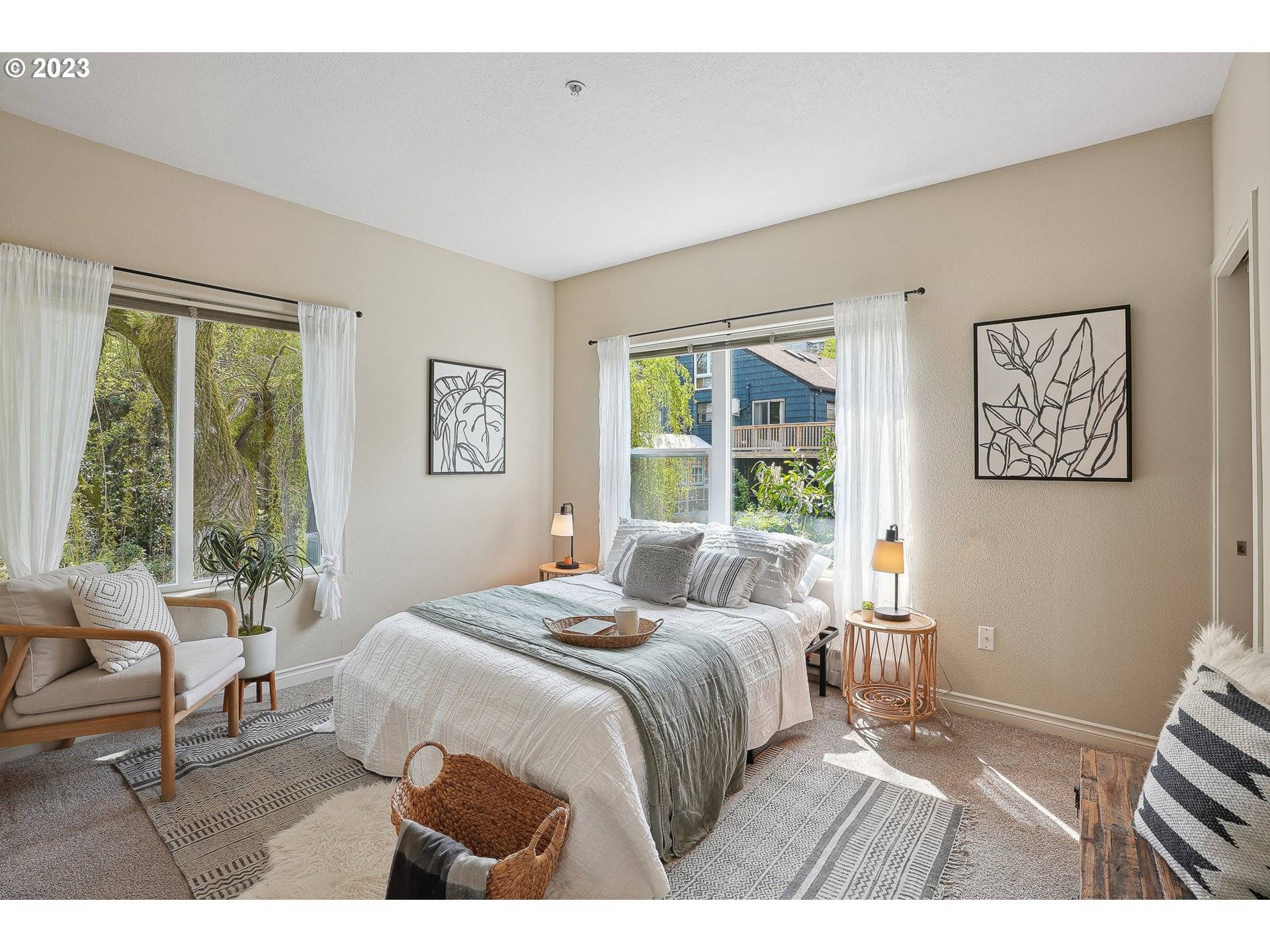 Portland, OR 97219,618 S NEVADA ST #H