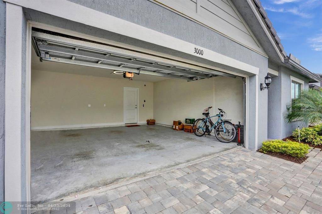 Lauderdale Lakes, FL 33311,3000 Shortleaf Ave