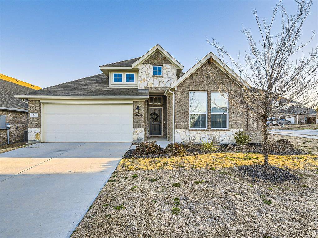 Lavon, TX 75166,261 Maverick Court