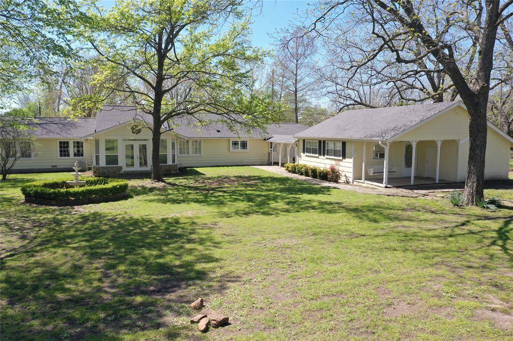 Weatherford, TX 76086,1511 E Bankhead Drive