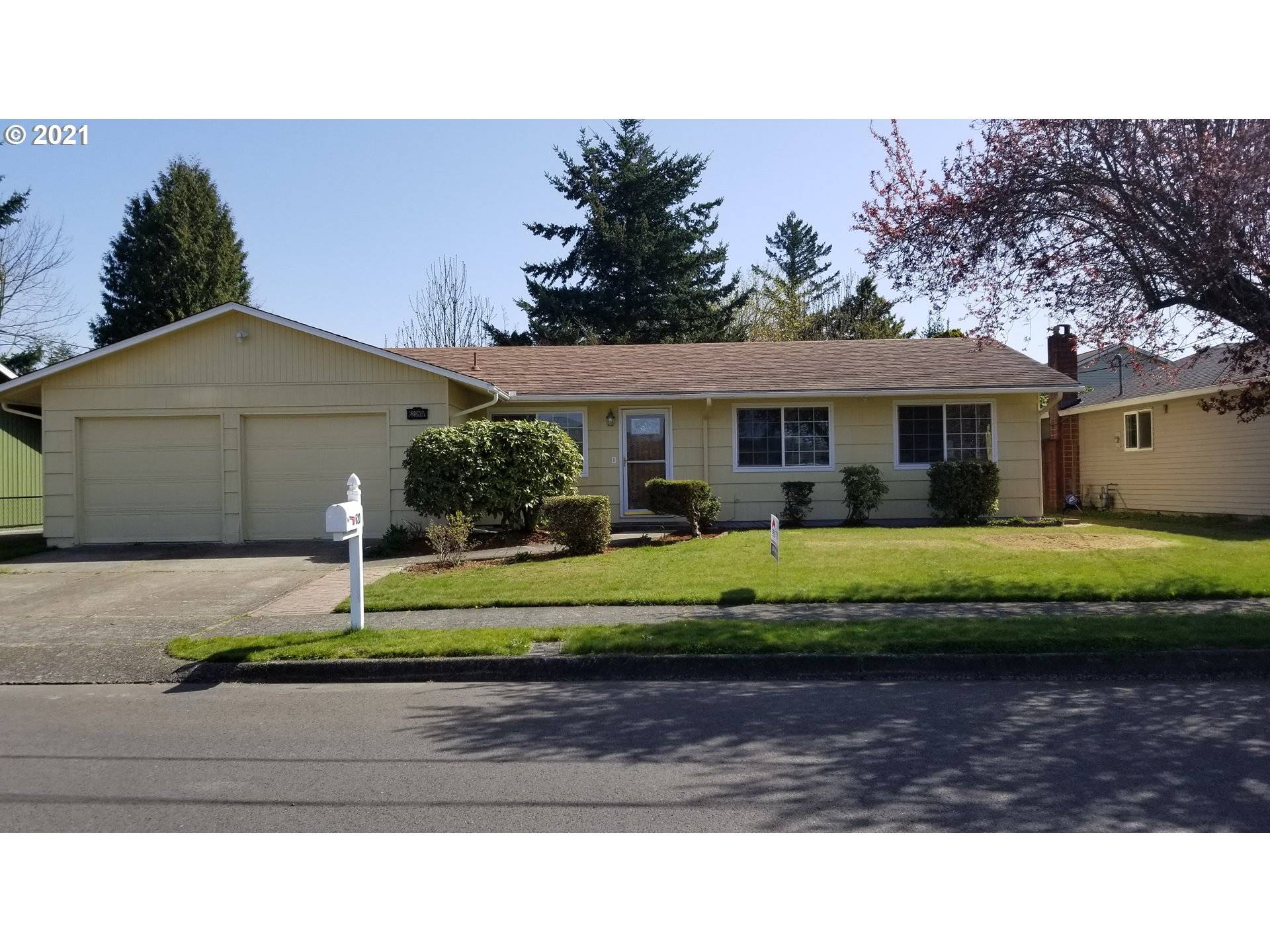 Gresham, OR 97030,620 NW BELLA VISTA DR