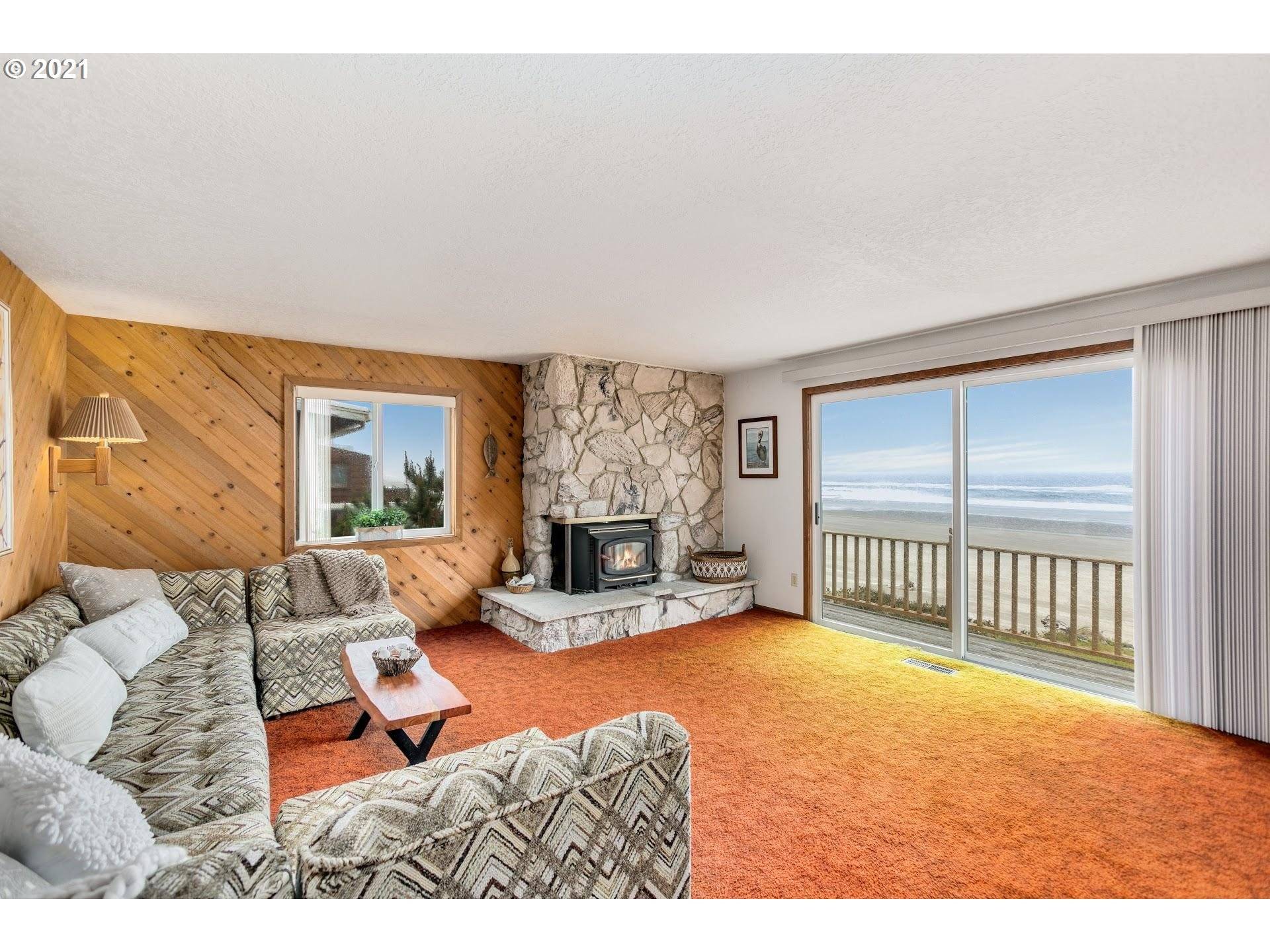 Rockaway Beach, OR 97136,653 N PACIFIC ST