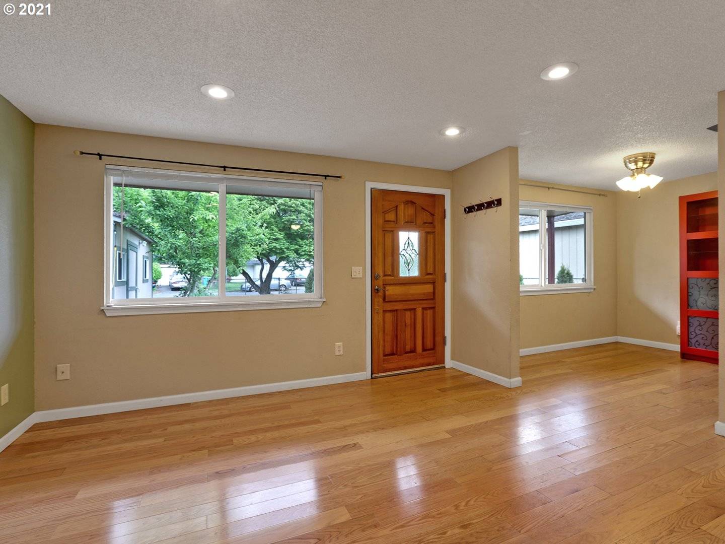 Portland, OR 97211,2415 NE SARATOGA ST