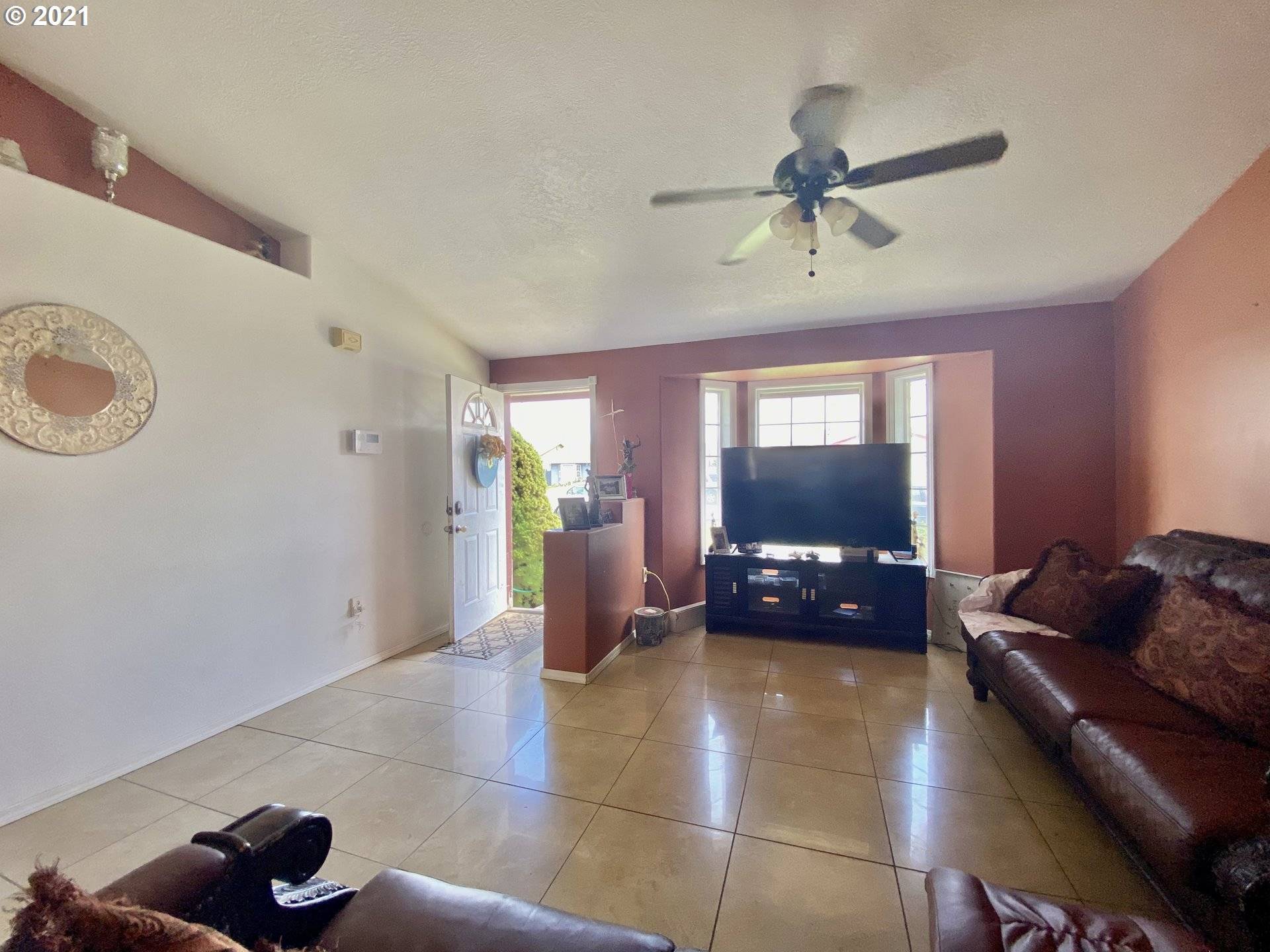 1130 S Rose PL, Othello, WA 99344