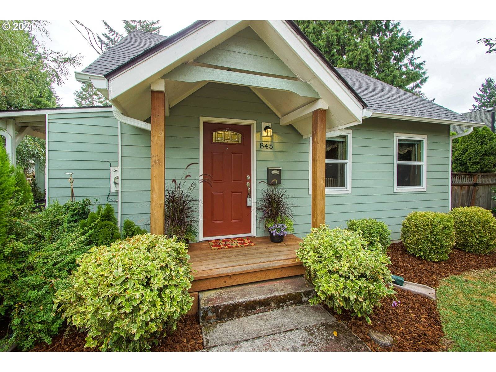 Gresham, OR 97030,845 NW ANGELINE AVE