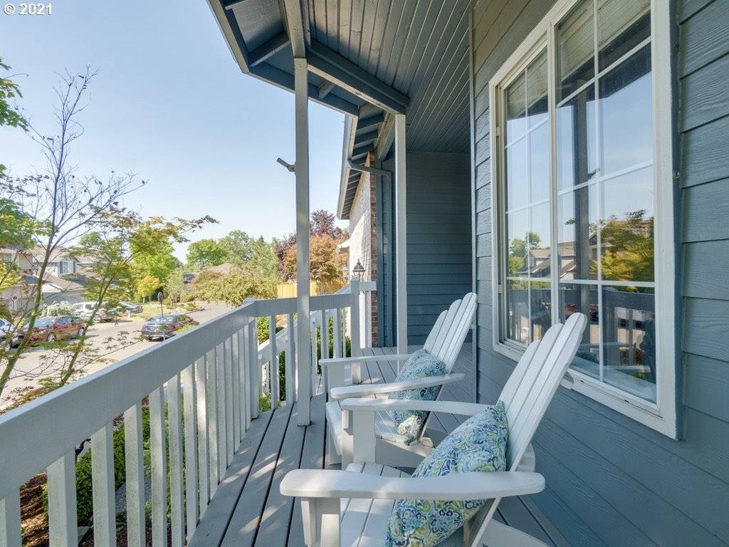 Lake Oswego, OR 97035,5923 BAY POINT DR