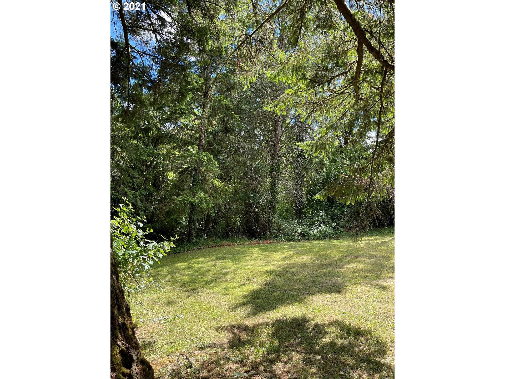 Willamina, OR 97396,755 HILL DR SW WILLAMINA