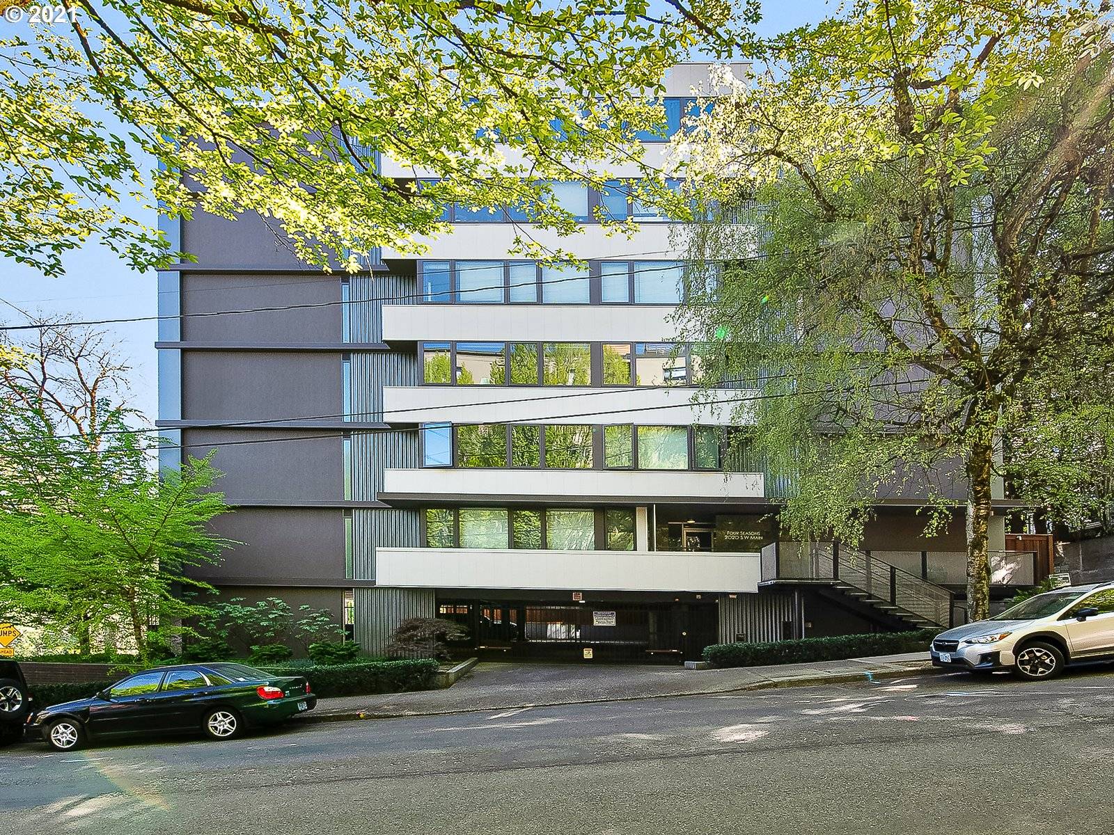 Portland, OR 97205,2020 SW MAIN ST #501