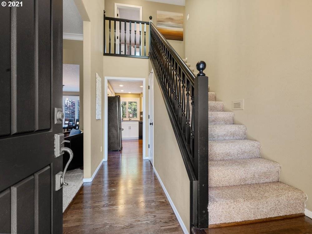 Tualatin, OR 97062,9385 SW IOWA DR