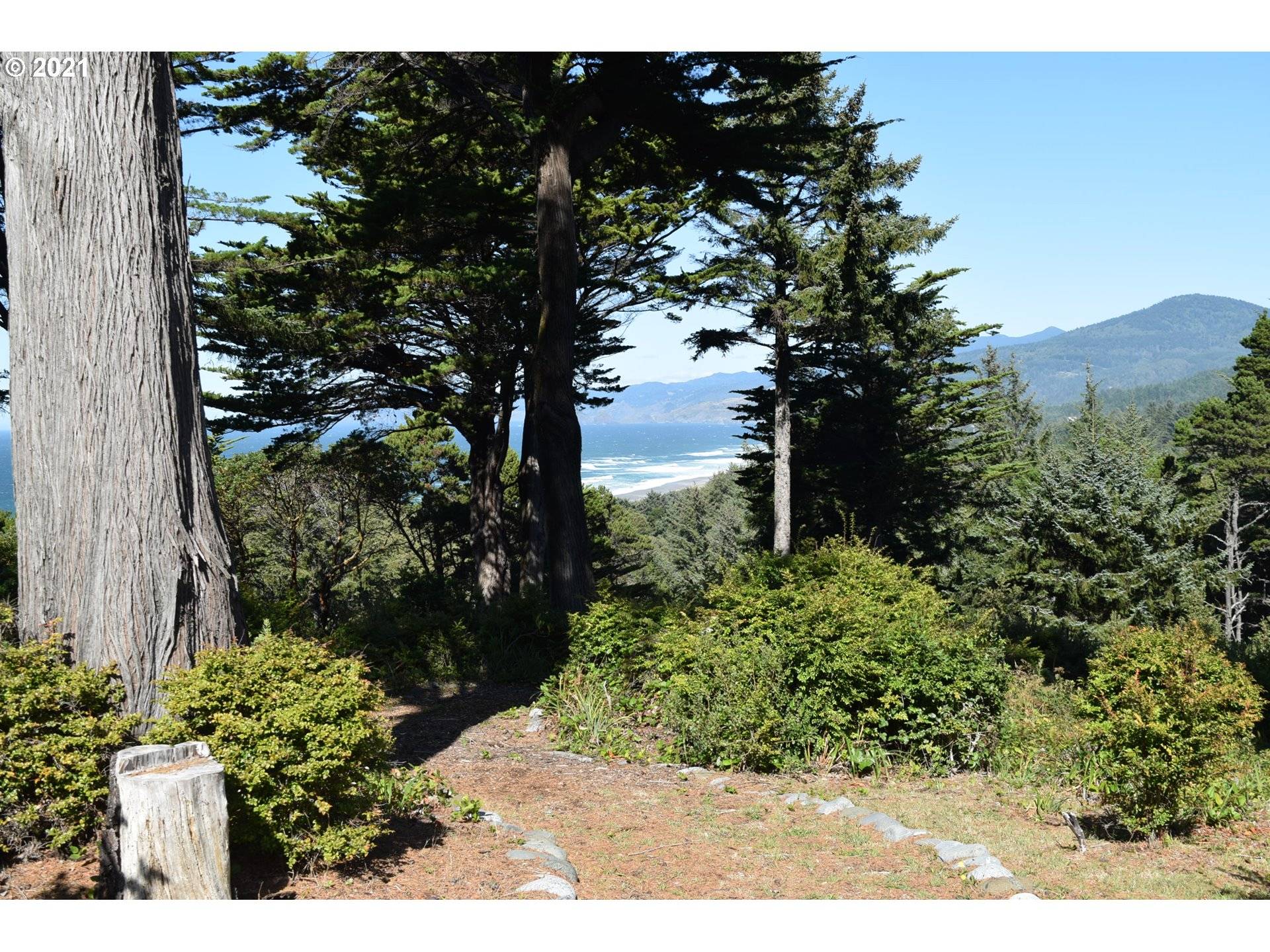 Gold Beach, OR 97444,94921 CYPRESS DR